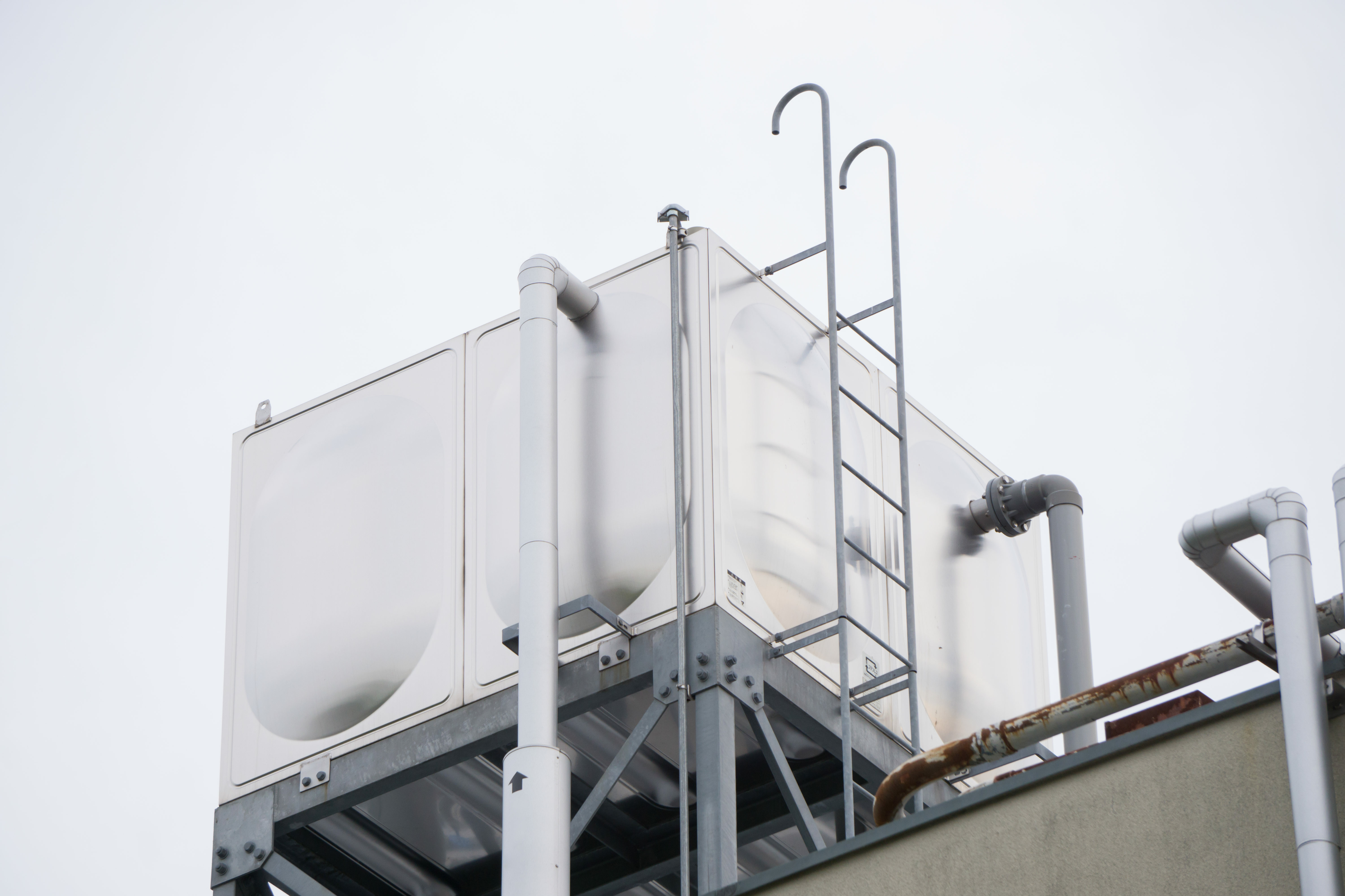 貯水槽・貯湯槽の点検・清掃